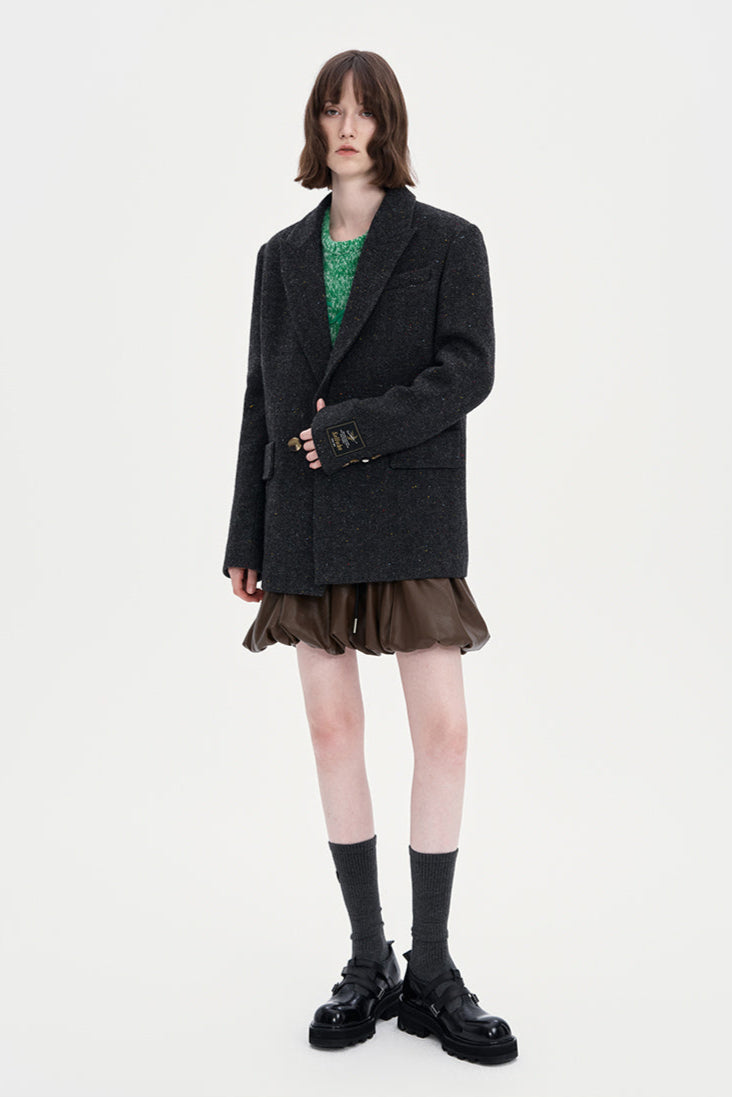 Retro old money style suit