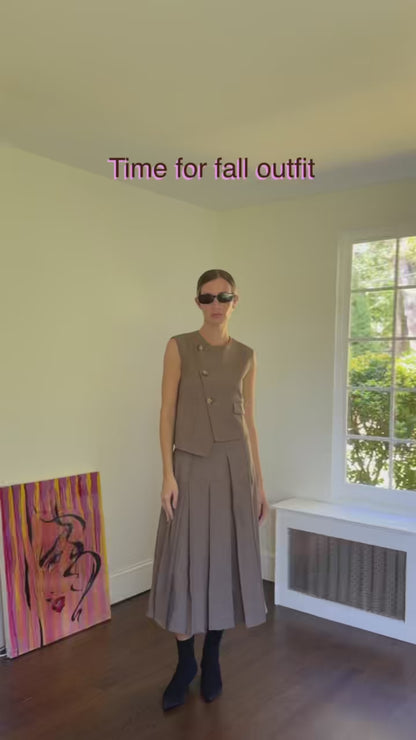 SELFWHO High Waist Casual Half-Length Pleated Skirt+Vest（The size is small, it is recommended to order a size up）