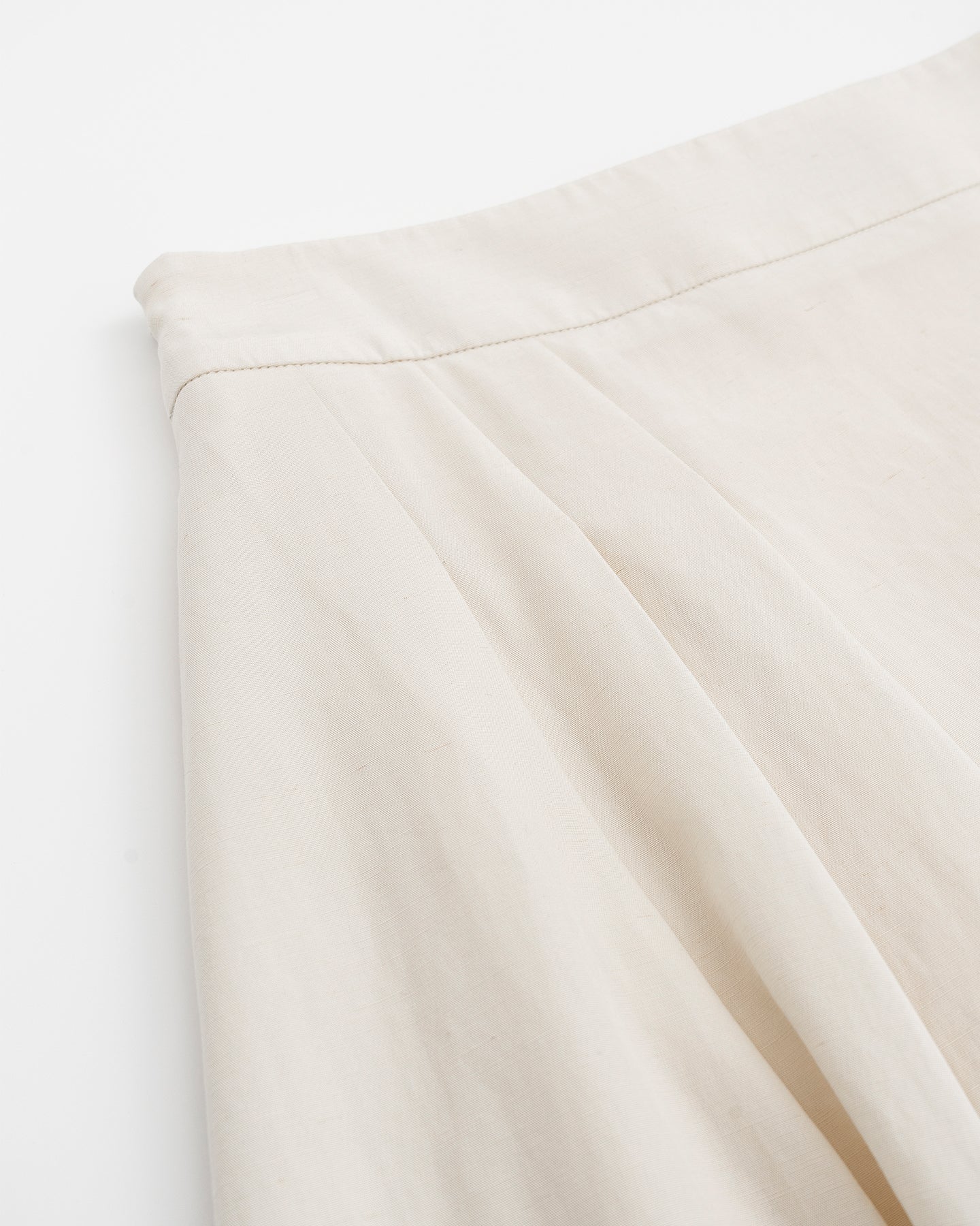 Lyocell Blend Asymmetric Bud Skirt